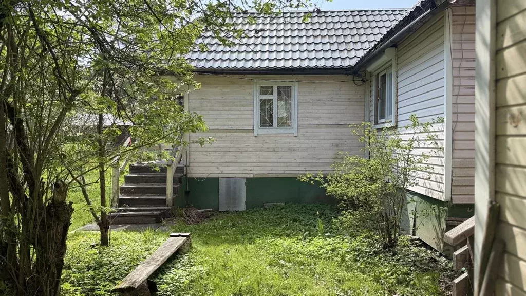 Дом в Ленинградская область, Выборгский район, Рощино городской ... - Фото 1