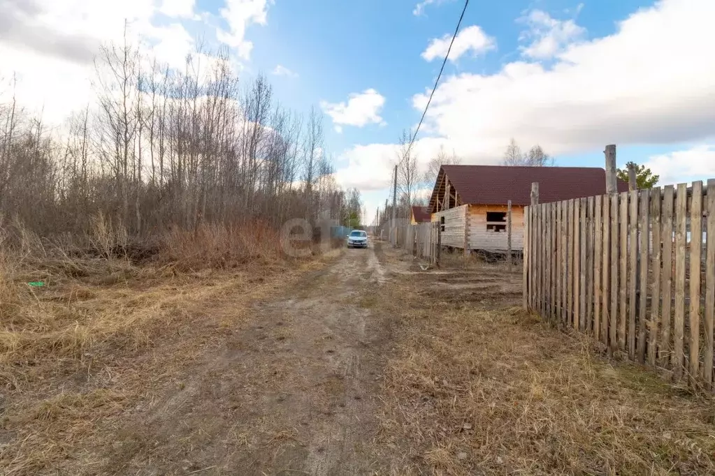 Участок в Тюменская область, Нижнетавдинский район, Строитель ТСН ул. ... - Фото 0