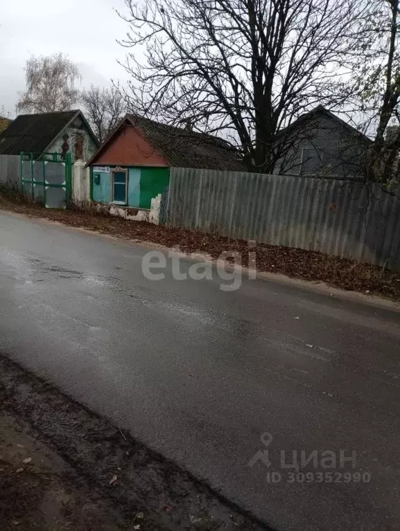 Дом в Воронежская область, Острогожский район, Урывское с/пос, с. ... - Фото 0