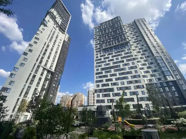 Продается 2-комнатная квартира - Фото 1