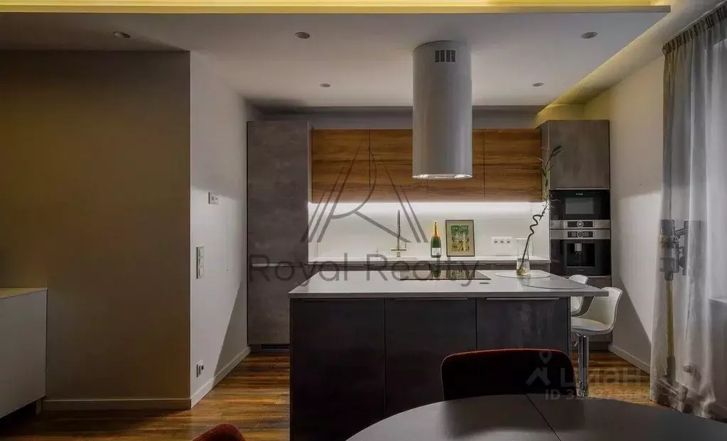 2-к кв. Санкт-Петербург Кременчугская ул., 19к2 (78.0 м) - Фото 1