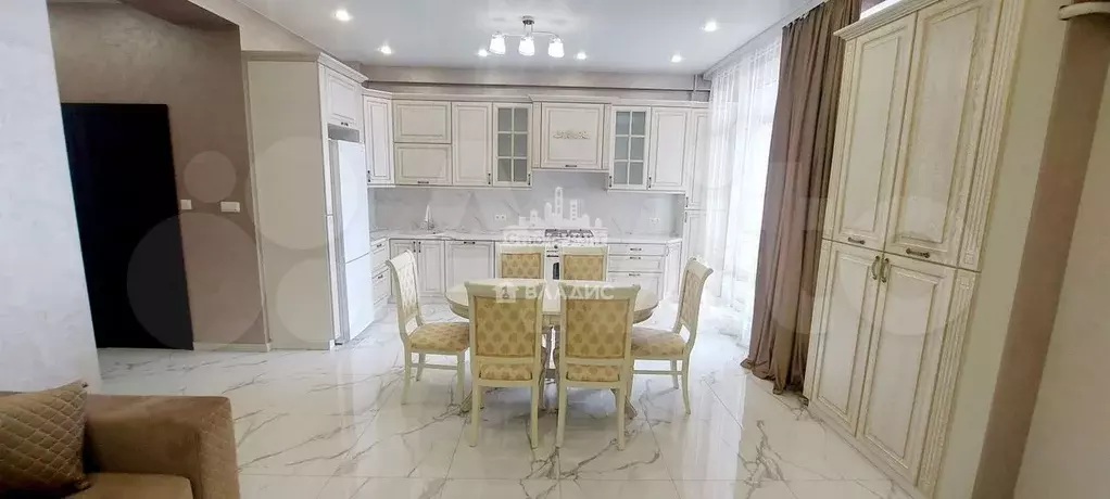 3-к. квартира, 132 м, 7/8 эт. - Фото 0