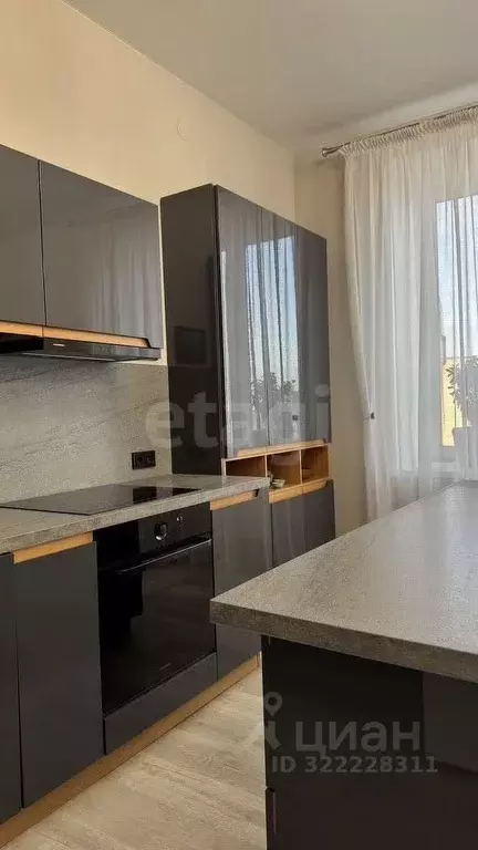 3-к кв. Красноярский край, Красноярск ул. Авиаторов, 4Е (76.8 м) - Фото 2