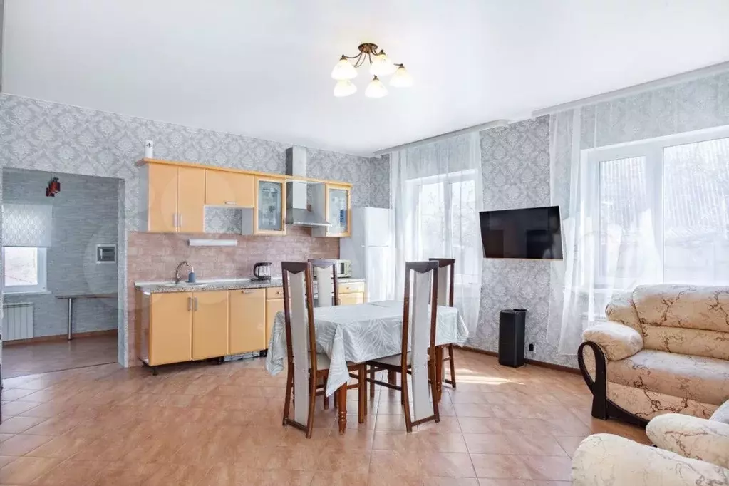 Коттедж 200 м на участке 6 сот. - Фото 0