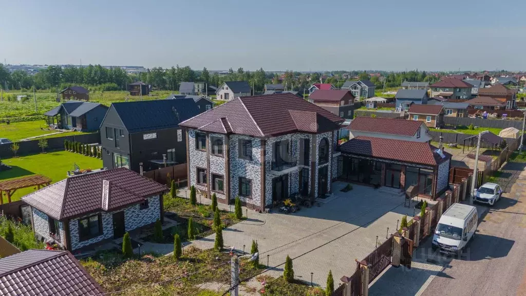Дом в Ленинградская область, Тосненский район, Тельмановское городское ... - Фото 1