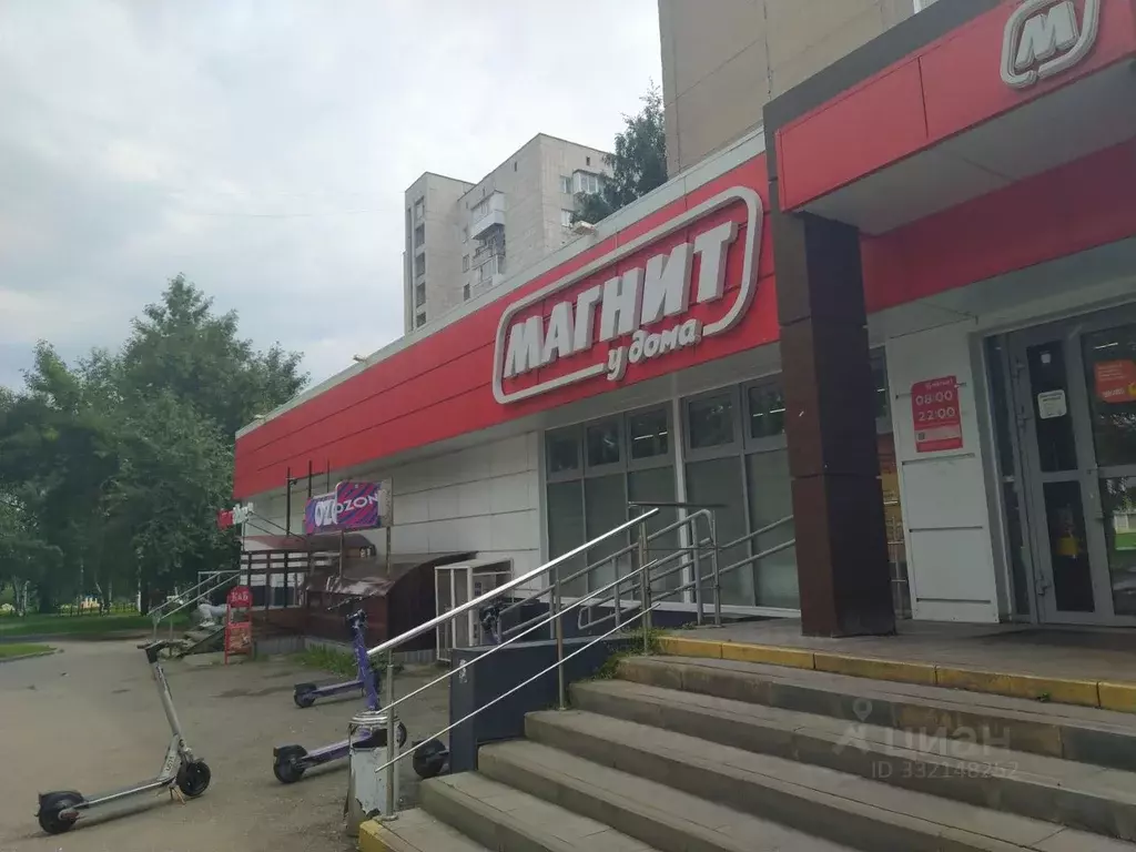 Комната Удмуртия, Ижевск ул. Имени Татьяны Барамзиной, 28 (15.0 м) - Фото 1