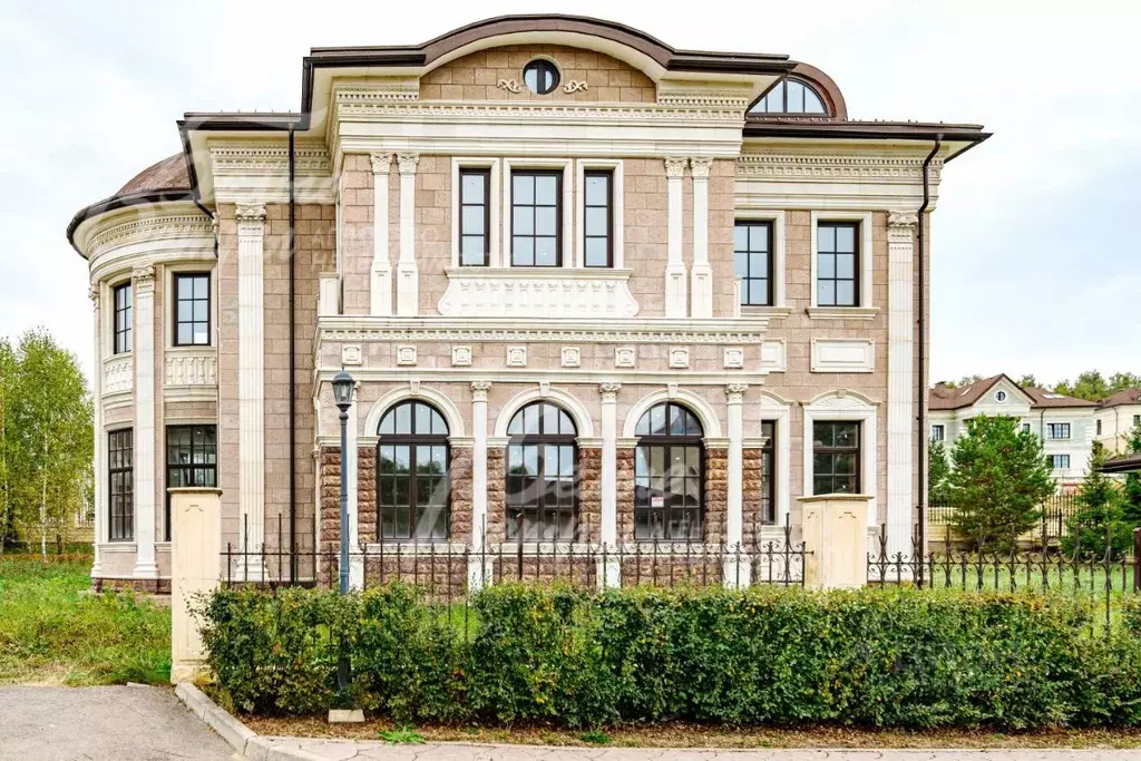 Дом в Москва Идиллия ДНП, 51 (615 м) - Фото 0