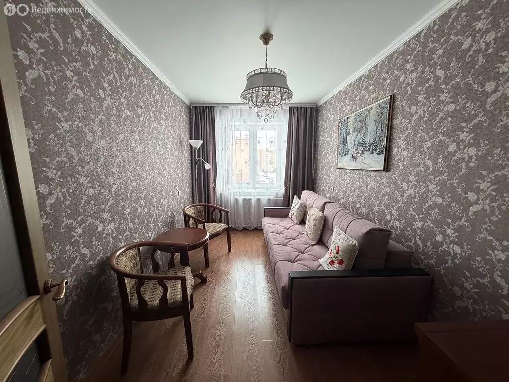 3-комнатная квартира: Александров, улица Гагарина, 25 (68.8 м) - Фото 1