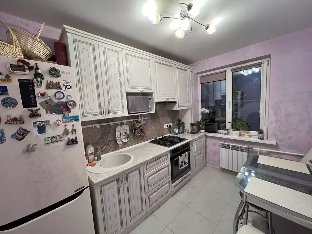 2-к. квартира, 52 м, 9/9 эт. - Фото 1