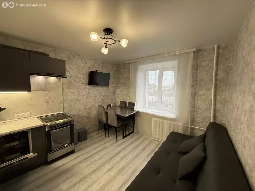 3-комнатная квартира: Казань, Ютазинская улица, 18 (44.3 м) - Фото 2