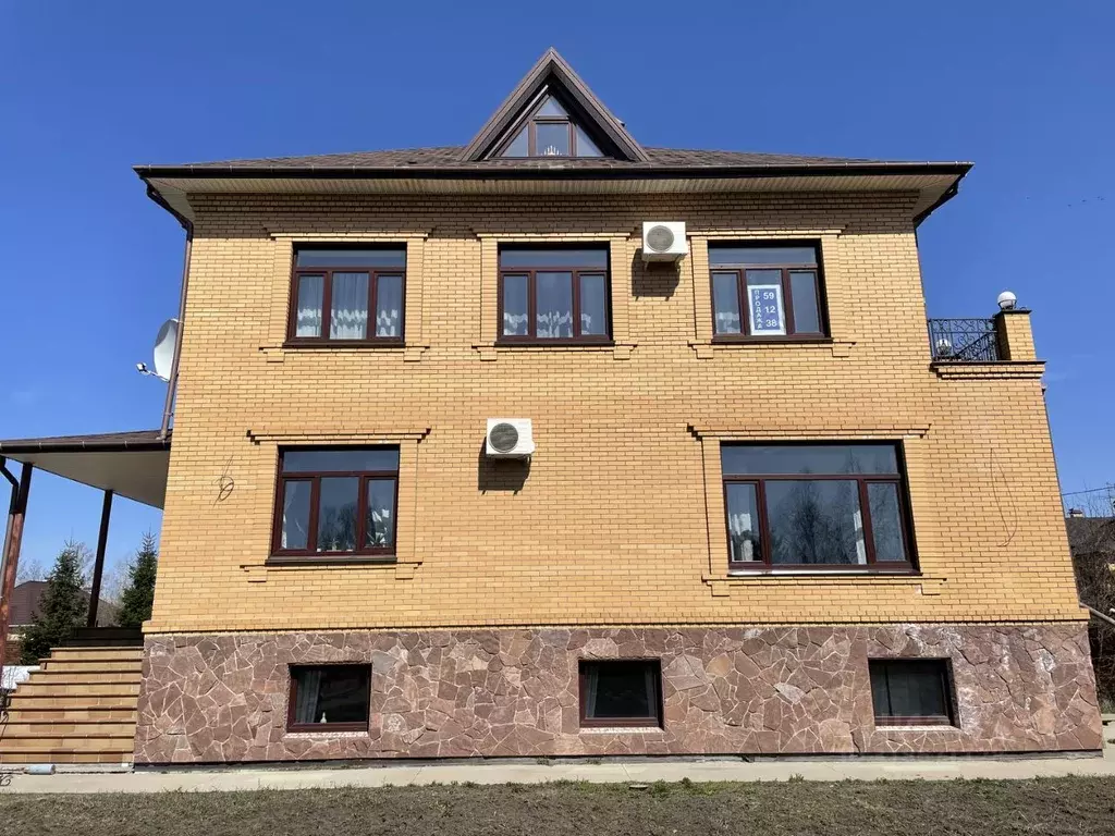 Коттедж в Омская область, Омск ул. 5-я Любинская, 5 (452 м) - Фото 1