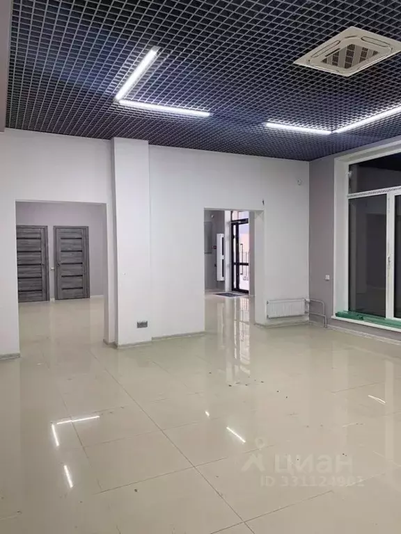 Помещение свободного назначения в Иркутская область, Иркутск ул. 4-я ... - Фото 1