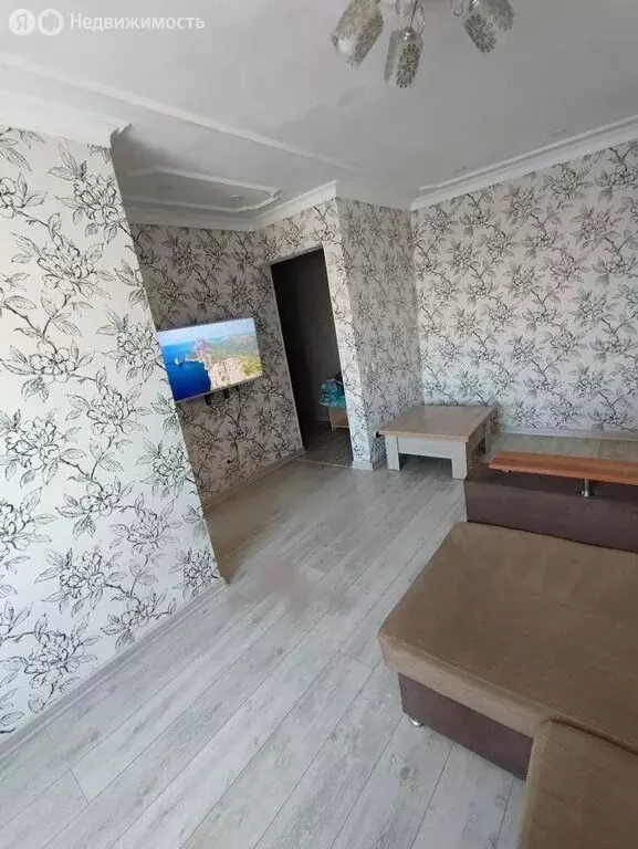 2-комнатная квартира: Омск, проспект Мира, 12 (45 м) - Фото 1