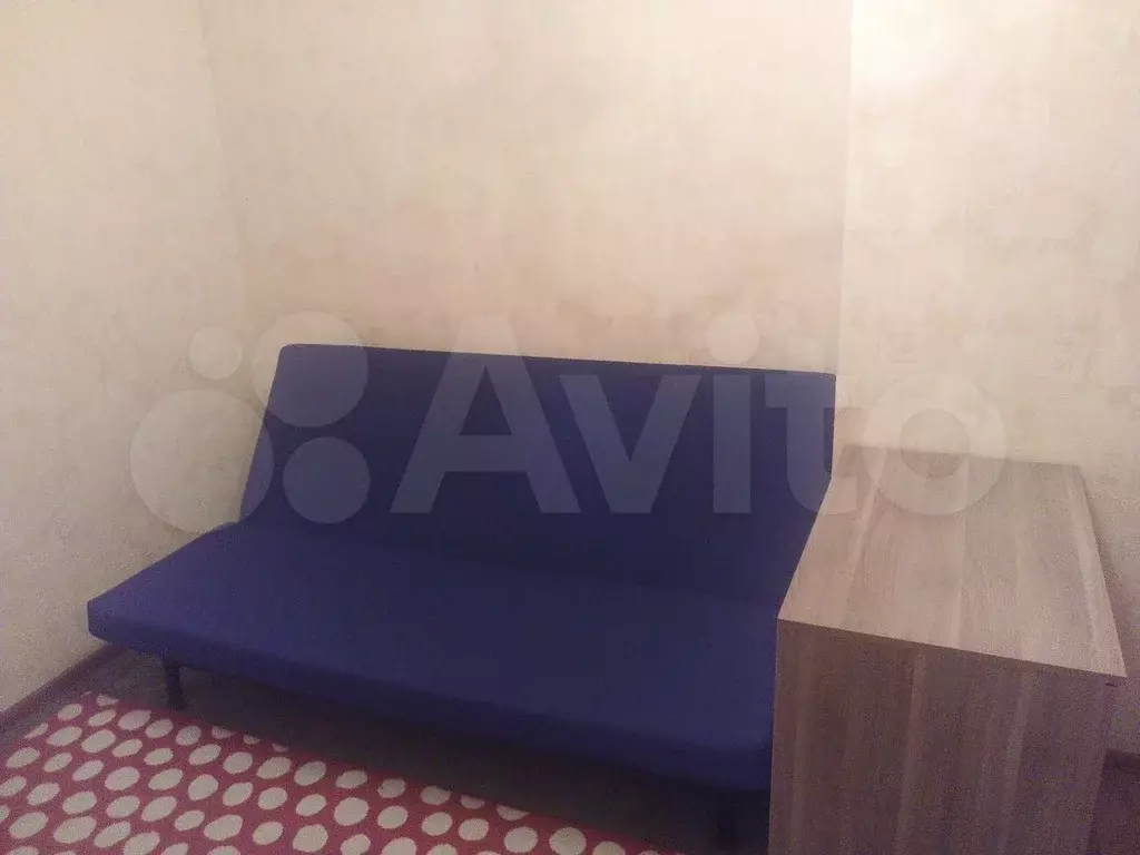 Комната 12 м в 3-к., 1/3 эт. - Фото 0