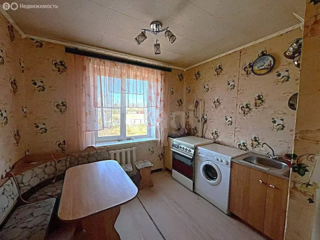 1-комнатная квартира: село Дединово, улица Кислова, 48 (34.3 м) - Фото 0