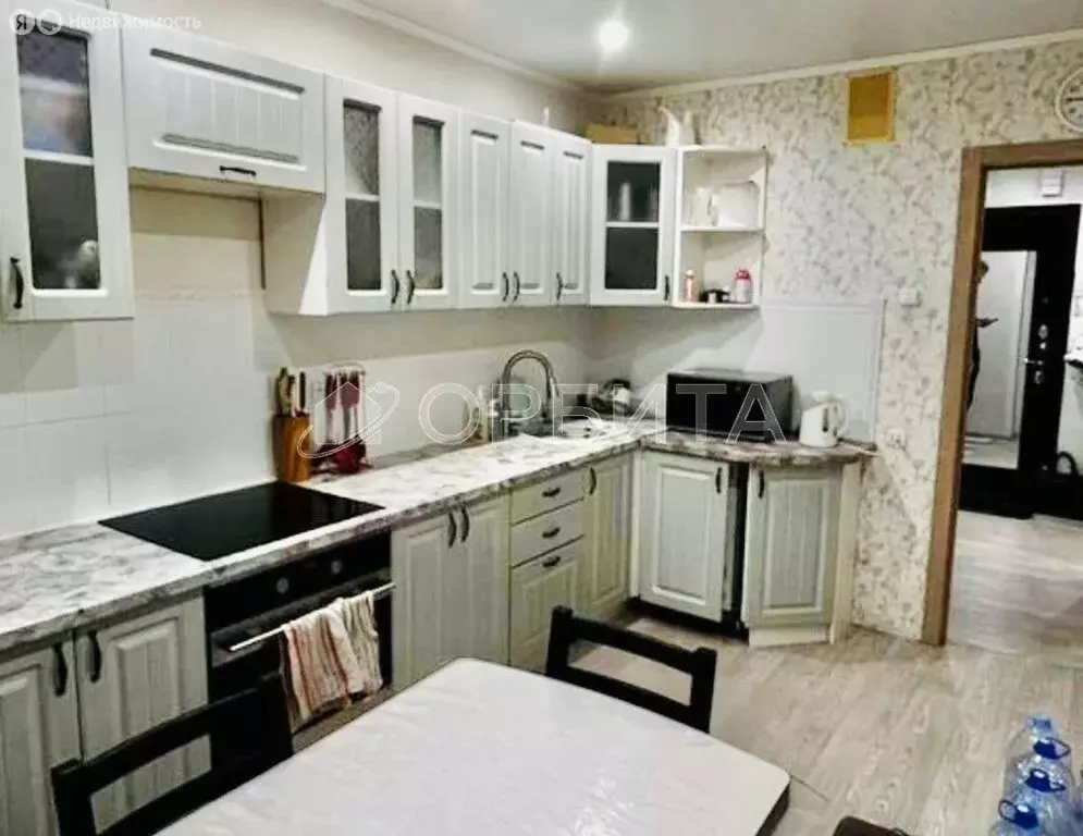 2-комнатная квартира: Тюмень, улица Бабарынка, 20Ак3 (64.7 м) - Фото 2