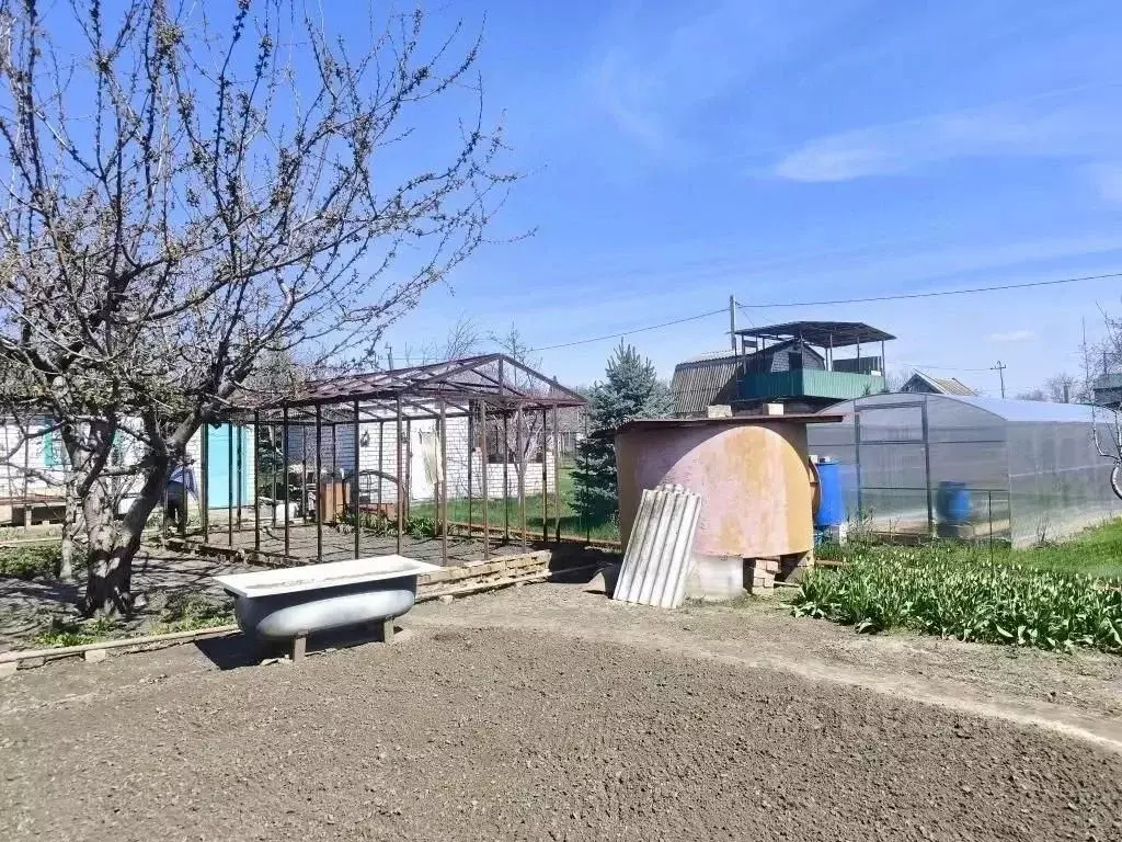 Дом в Волгоградская область, Городищенский район, Ерзовское городское ... - Фото 1