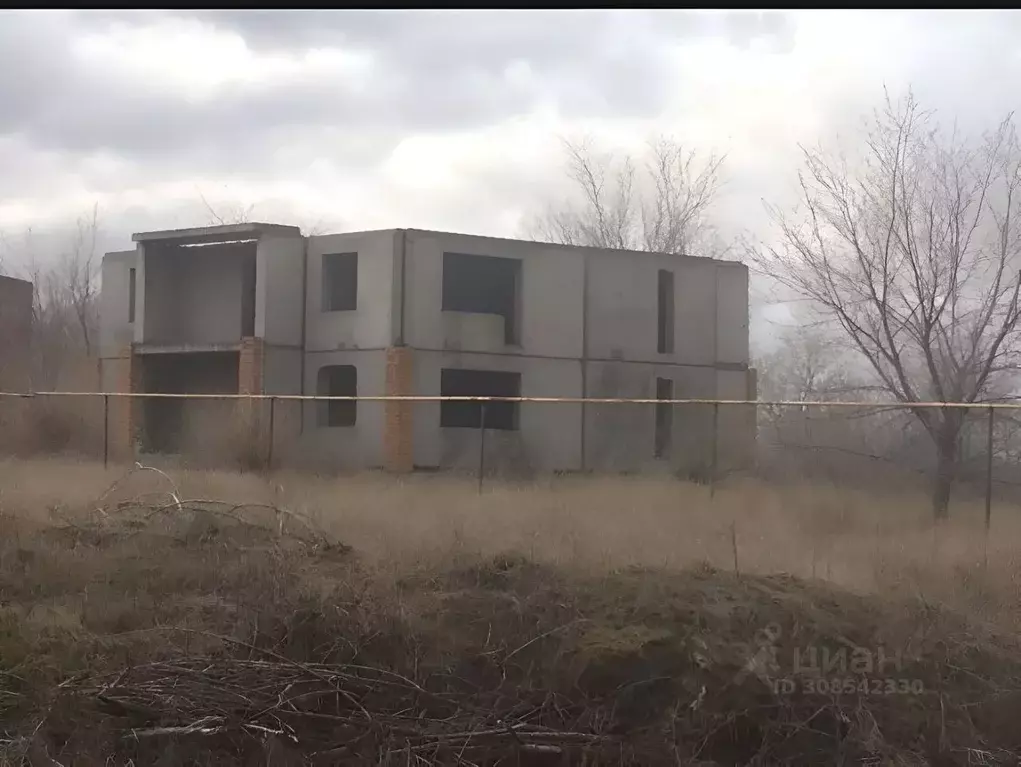 Дом в Волгоградская область, Иловлинский район, Качалинское с/пос, ... - Фото 1