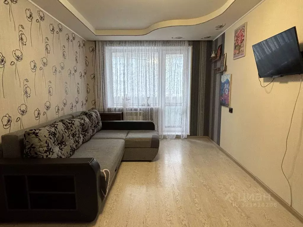 3-к кв. Ленинградская область, Кингисепп Большая Советская ул., 32 ... - Фото 1