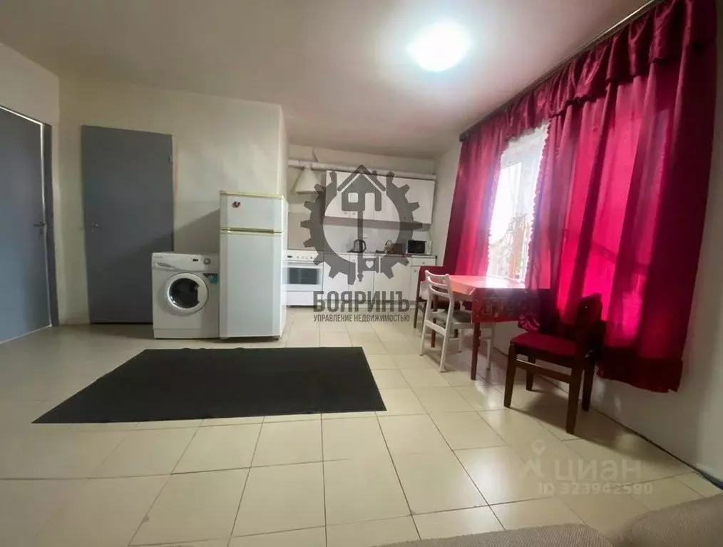 Дом в Свердловская область, Верхняя Пышма ул. Коммуны, 27 (49 м) - Фото 1