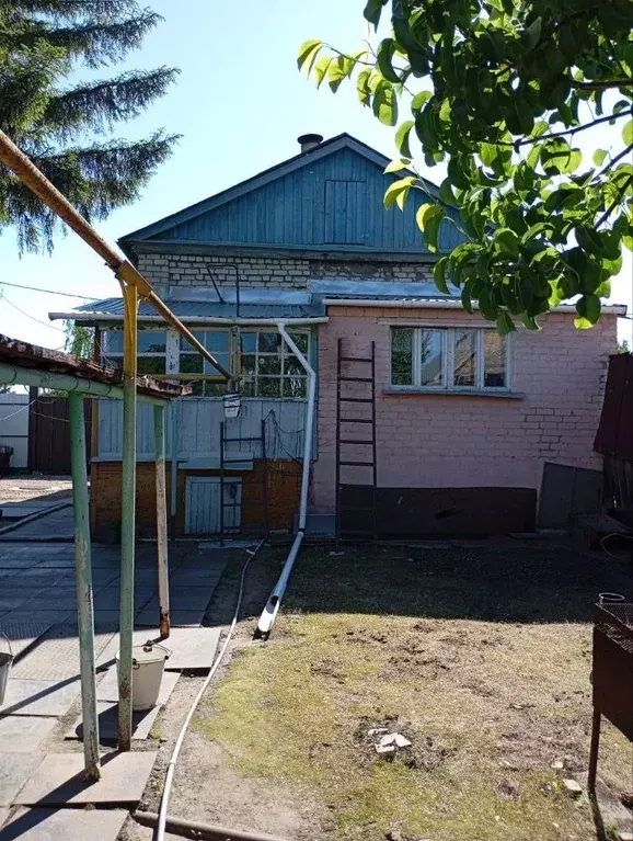 Дом в Саратовская область, Энгельс ул. Нестерова, 113 (70 м) - Фото 0