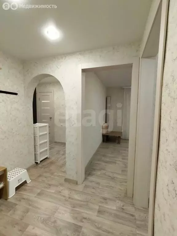 2-комнатная квартира: Горно-Алтайск, улица Григория Чорос-Гуркина, 68 ... - Фото 2