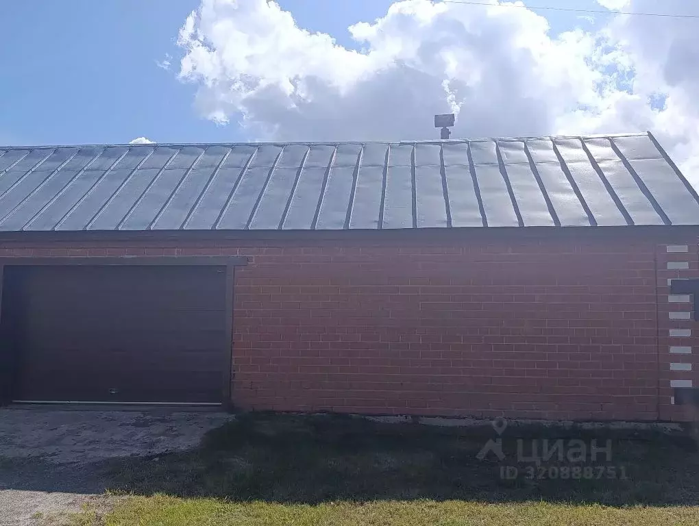 Дом в Ханты-Мансийский АО, Сургут пос. Снежный, ул. Коммунаров, 15 ... - Фото 1