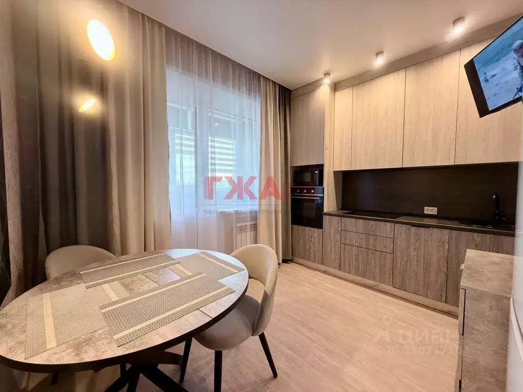 2-к кв. Саха (Якутия), Нерюнгри ул. Лужников, 3/1 (59.5 м) - Фото 1