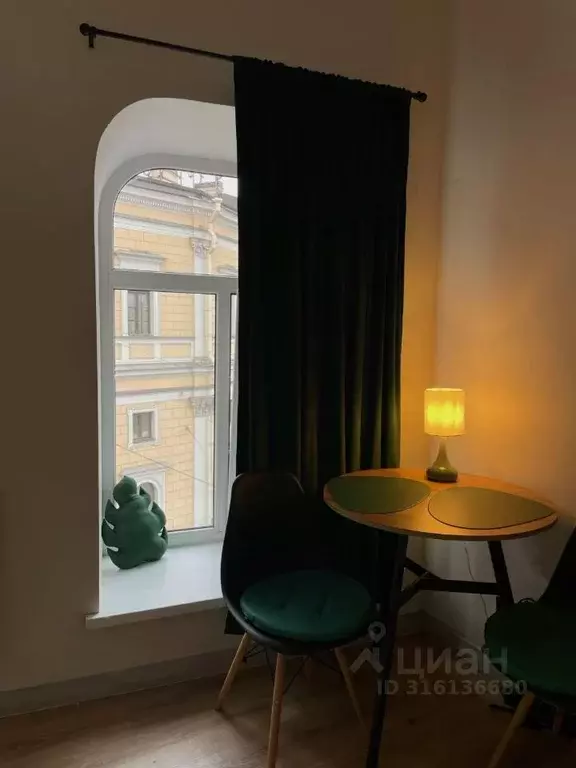 Комната Санкт-Петербург Невский просп., 87/2 (14.0 м) - Фото 0
