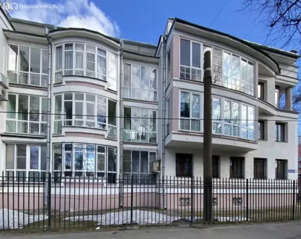 1-комнатная квартира: Ярославль, улица Собинова, 9 (45 м) - Фото 2