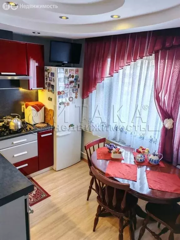 3-комнатная квартира: деревня Агалатово, 149 (76.4 м) - Фото 1