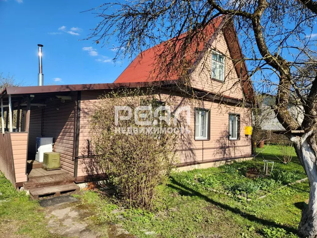 Дом в Ленинградская область, Волосово Вокзальная ул., 1 (80 м) - Фото 1