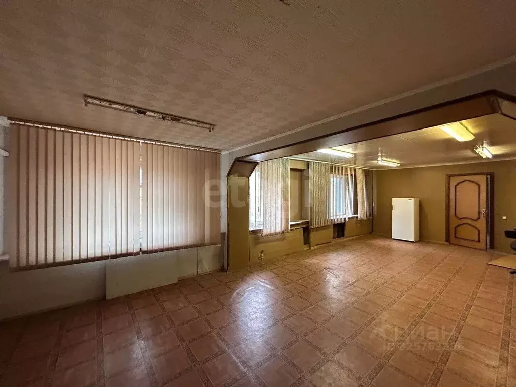 Офис в Коми, Усинск проезд Геологоразведчиков, 6 (611 м) - Фото 1