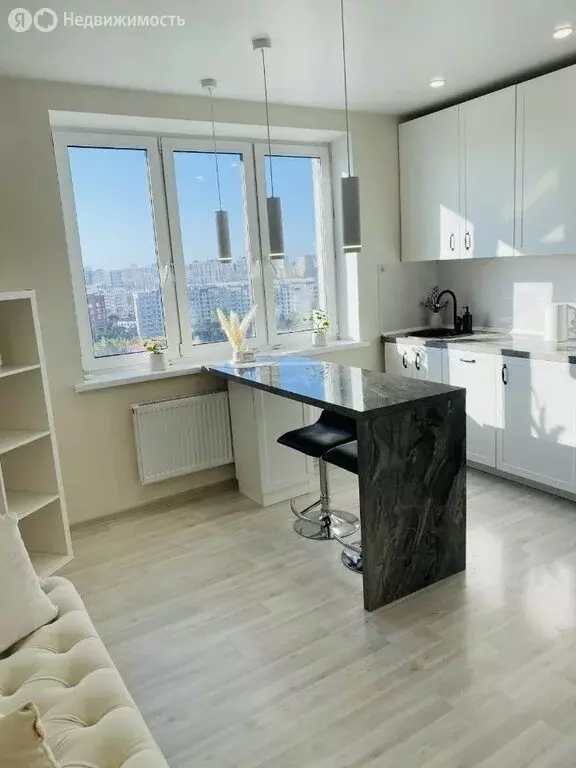 2-комнатная квартира: Тюмень, Ставропольская улица, 97к4 (51.7 м) - Фото 1