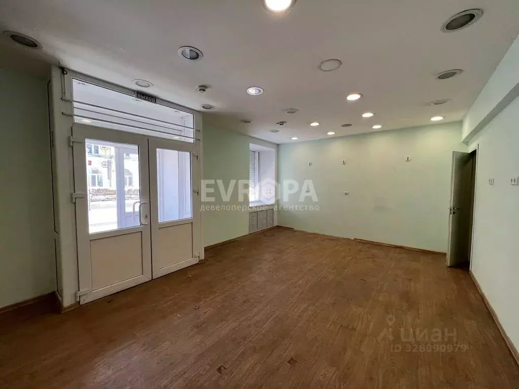 Офис в Ульяновская область, Ульяновск ул. Гагарина, 1/35 (158 м) - Фото 2