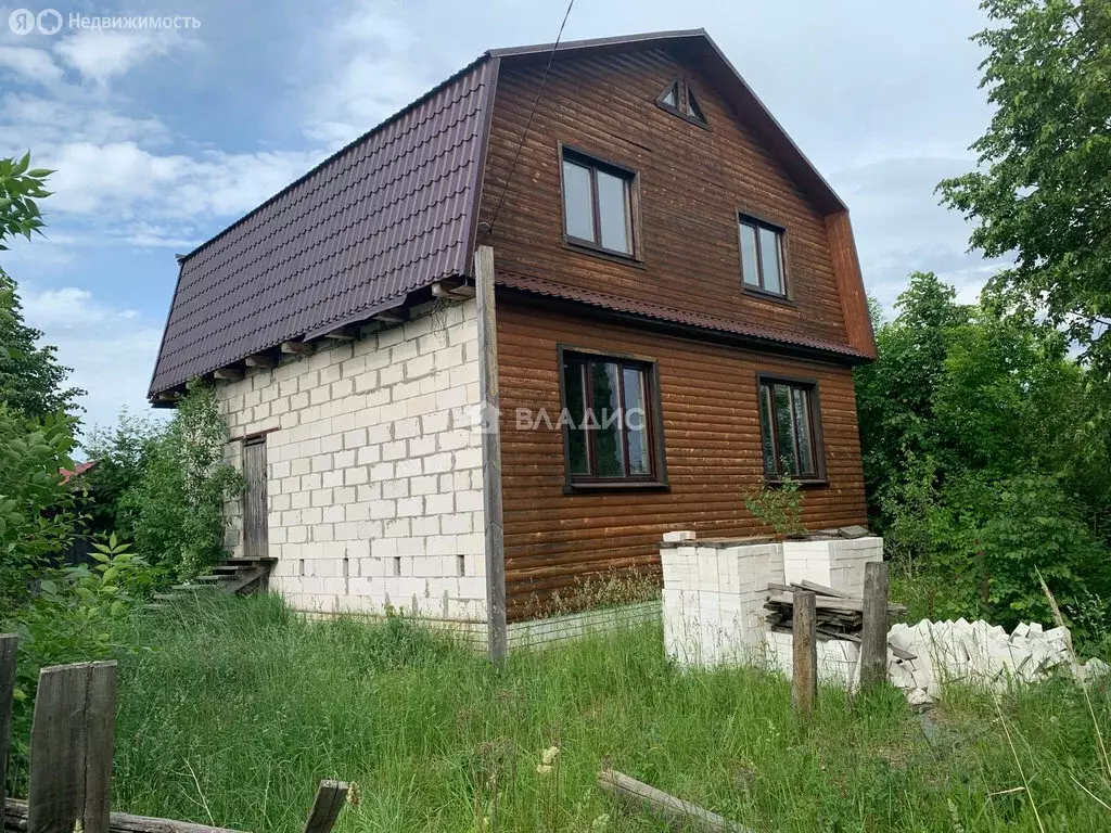 Дом в посёлок Красная Горбатка, Озёрная улица, 99 (168 м) - Фото 1