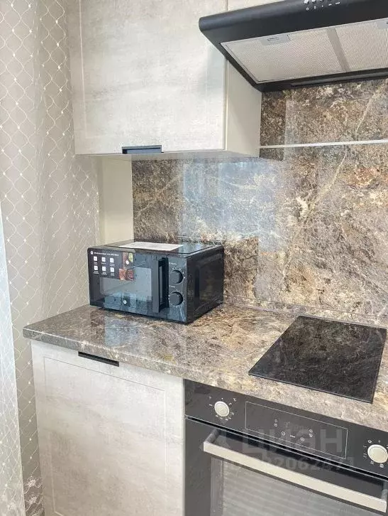 1-к кв. Сахалинская область, Южно-Сахалинск Больничная ул., 2к8 (40.0 ... - Фото 2