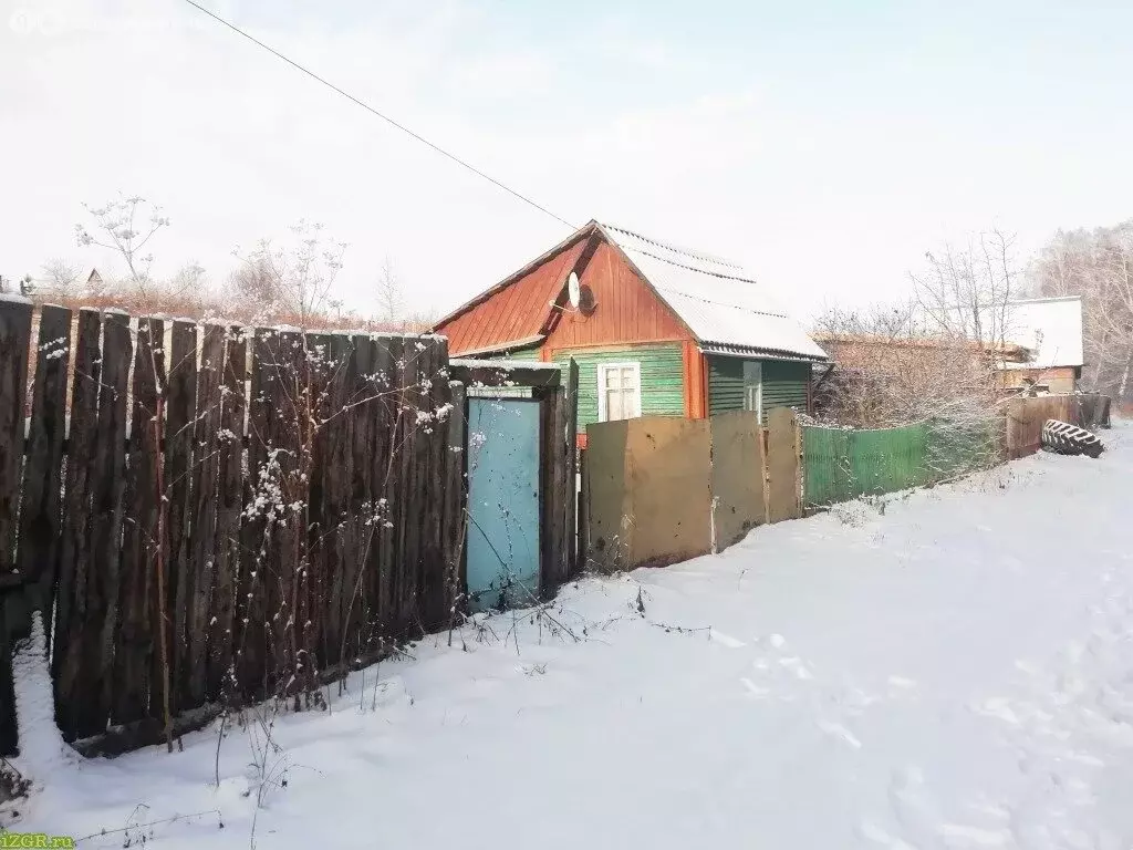Участок в Красноярский край, Зеленогорск (6 м) - Фото 0