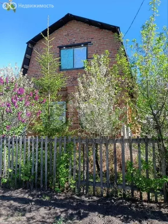 Дом в муниципальный округ Омский район, СНТ Ландыш, 8-я аллея (100 м) - Фото 1