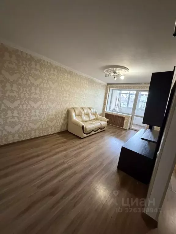 3-к кв. Карачаево-Черкесия, Черкесск просп. Ленина, 145 (60.0 м) - Фото 2