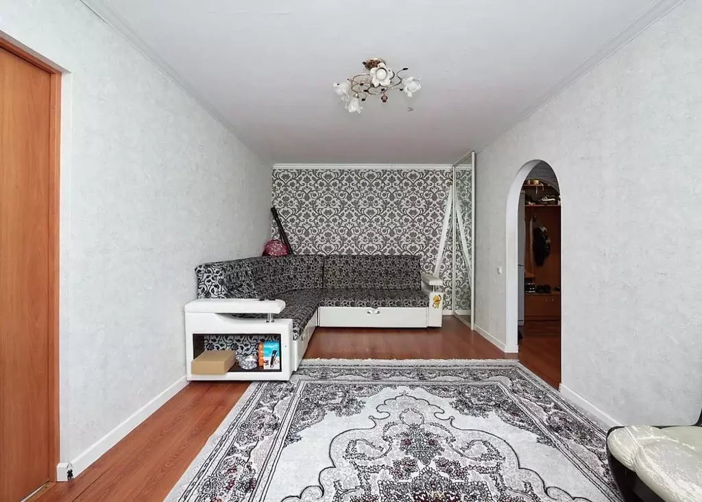 2-к кв. Новосибирская область, Новосибирск ул. Ватутина, 77 (44.4 м) - Фото 0