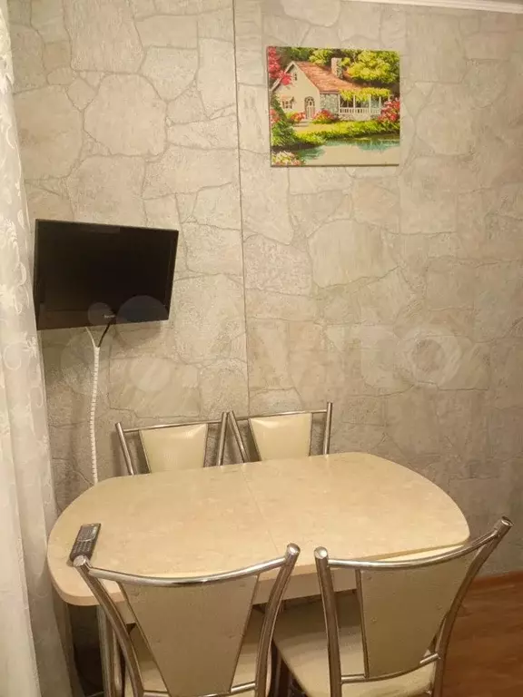 1-к. квартира, 30 м, 1/9 эт. - Фото 1