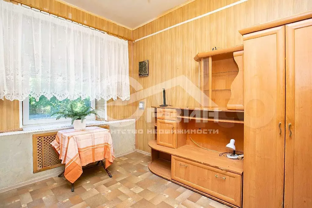 Комната 15,1 м в 1-к., 1/4 эт. - Фото 1