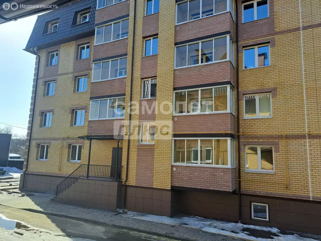 3-комнатная квартира: деревня Перикса, улица Железнодорожная Казарма, ... - Фото 1