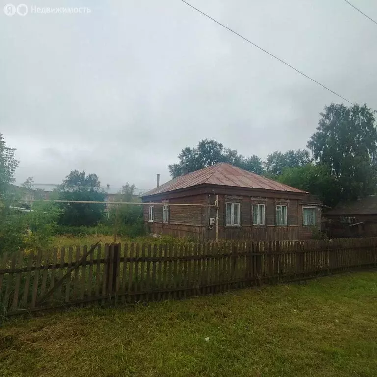 Дом в Тума, улица Пушкина, 4 (100 м) - Фото 1