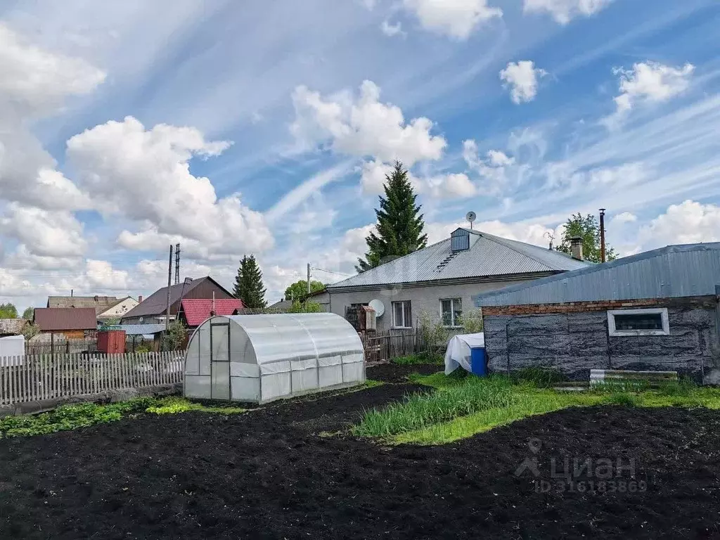 Дом в Кемеровская область, Юрга Молодежная ул., 3 (67 м) - Фото 0