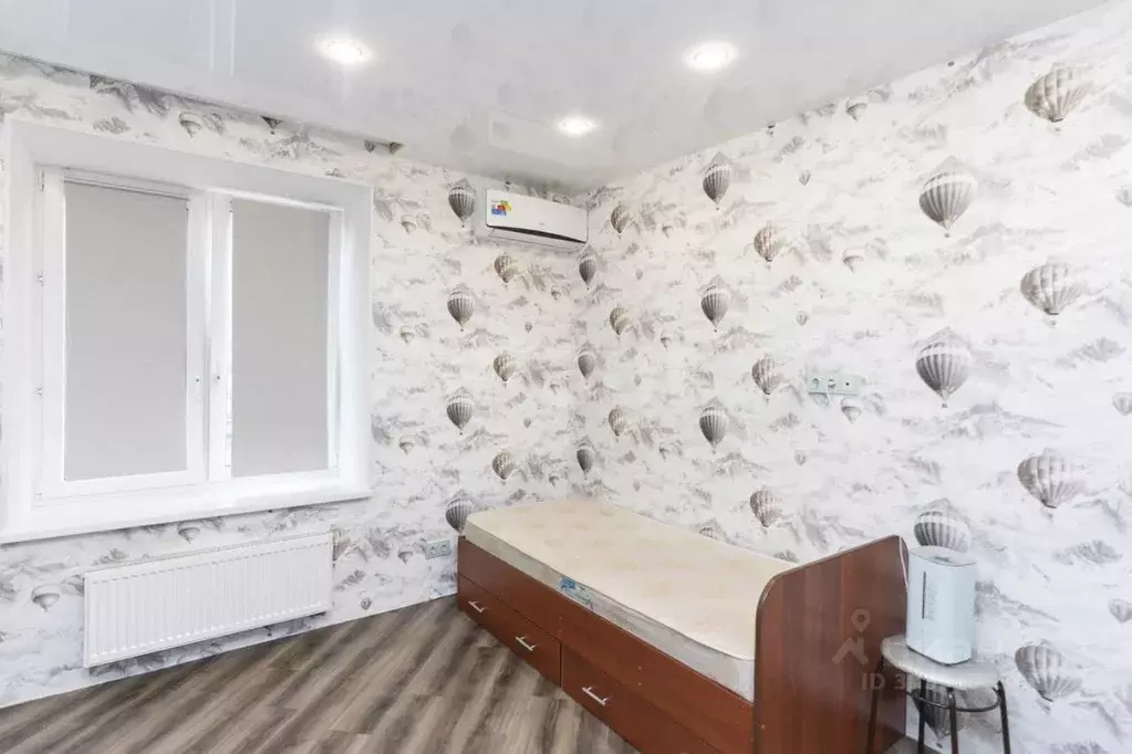 2-к кв. Тюменская область, Тюмень ул. Николая Семенова, 19к1 (79.1 м) - Фото 1