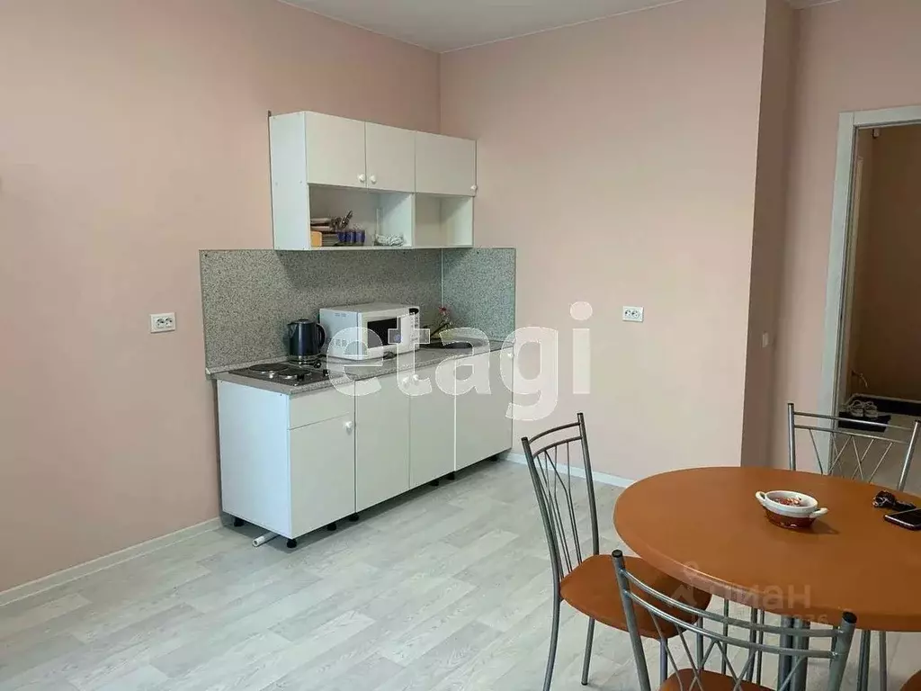 2-к кв. Тюменская область, Тюмень ул. Александра Протозанова, 4 (52.0 ... - Фото 1