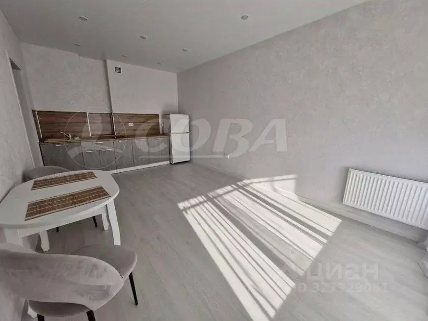 1-к кв. Тюменская область, Тобольск Зона ВУЗов тер., 7 (43.0 м) - Фото 1