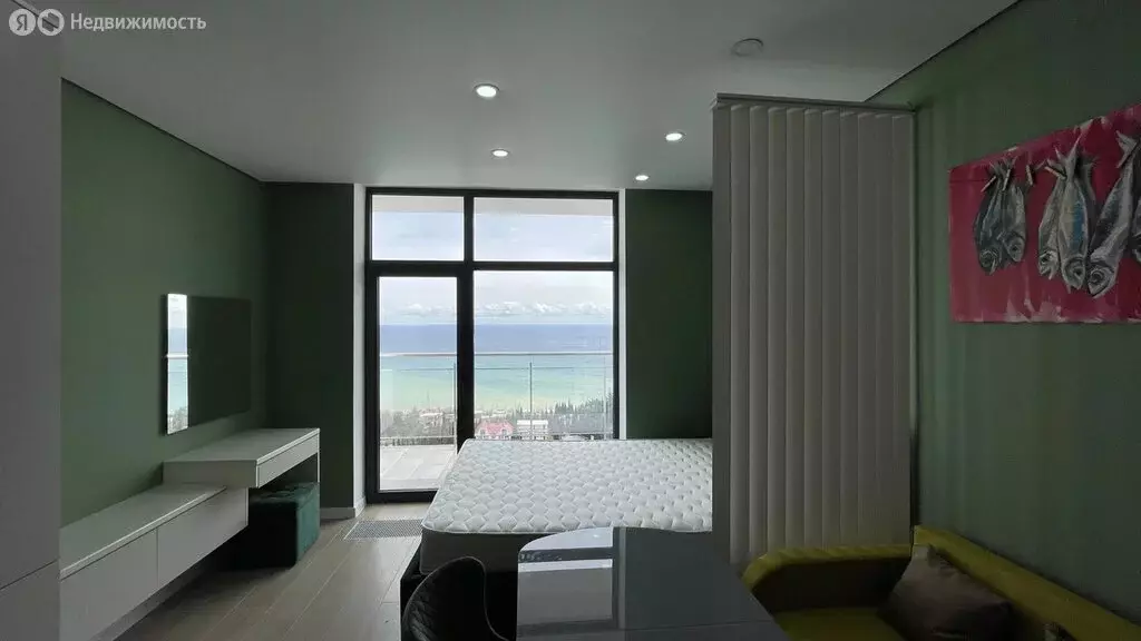 Квартира-студия: Алушта, Западная улица, 4к2 (32.5 м) - Фото 0